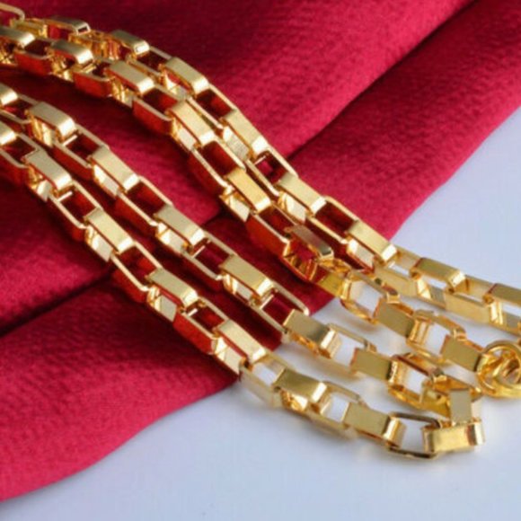 18K STAMPED 20" ITALIAN BOX CHAIN - Picture 1 of 2